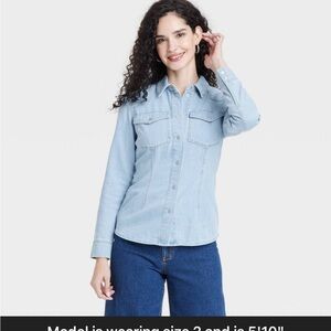 💕Universal Thread Western Tailored Button Down Denim Shirt size 2 & 4